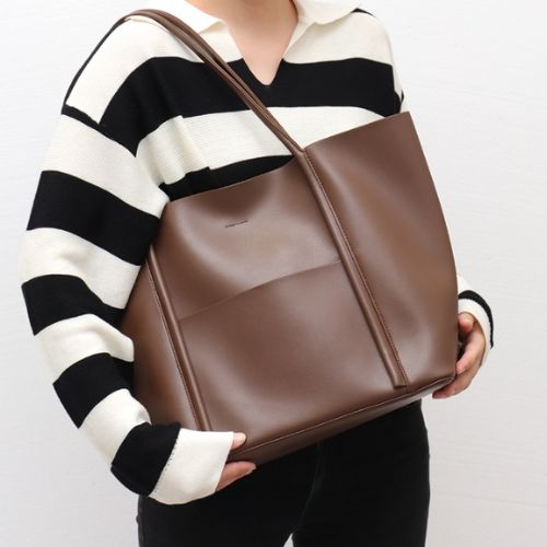 Bolsa de Ombro com Alça Longa