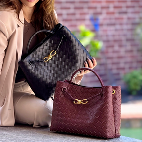 Bolsa Tote Estruturada em Couro Trançado Nayra