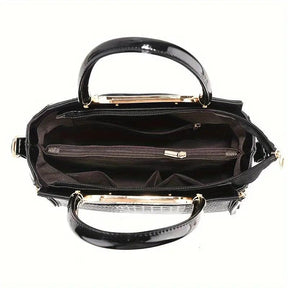 Bolsa Feminina Couro Prestige Glamour­™ + Bolsa de Mão [BRINDE EXCLUSIVO]