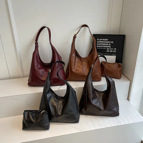 Bolsa de Ombro Soft Moderna + Necessaire Femory de brinde